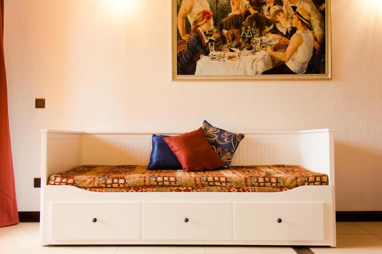 Hotel Bougainviller Kampala Kültér fotó