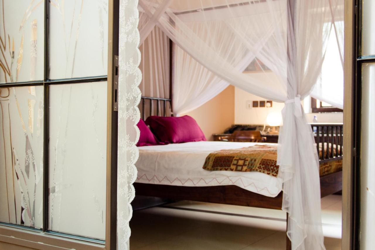 Hotel Bougainviller Kampala Kültér fotó